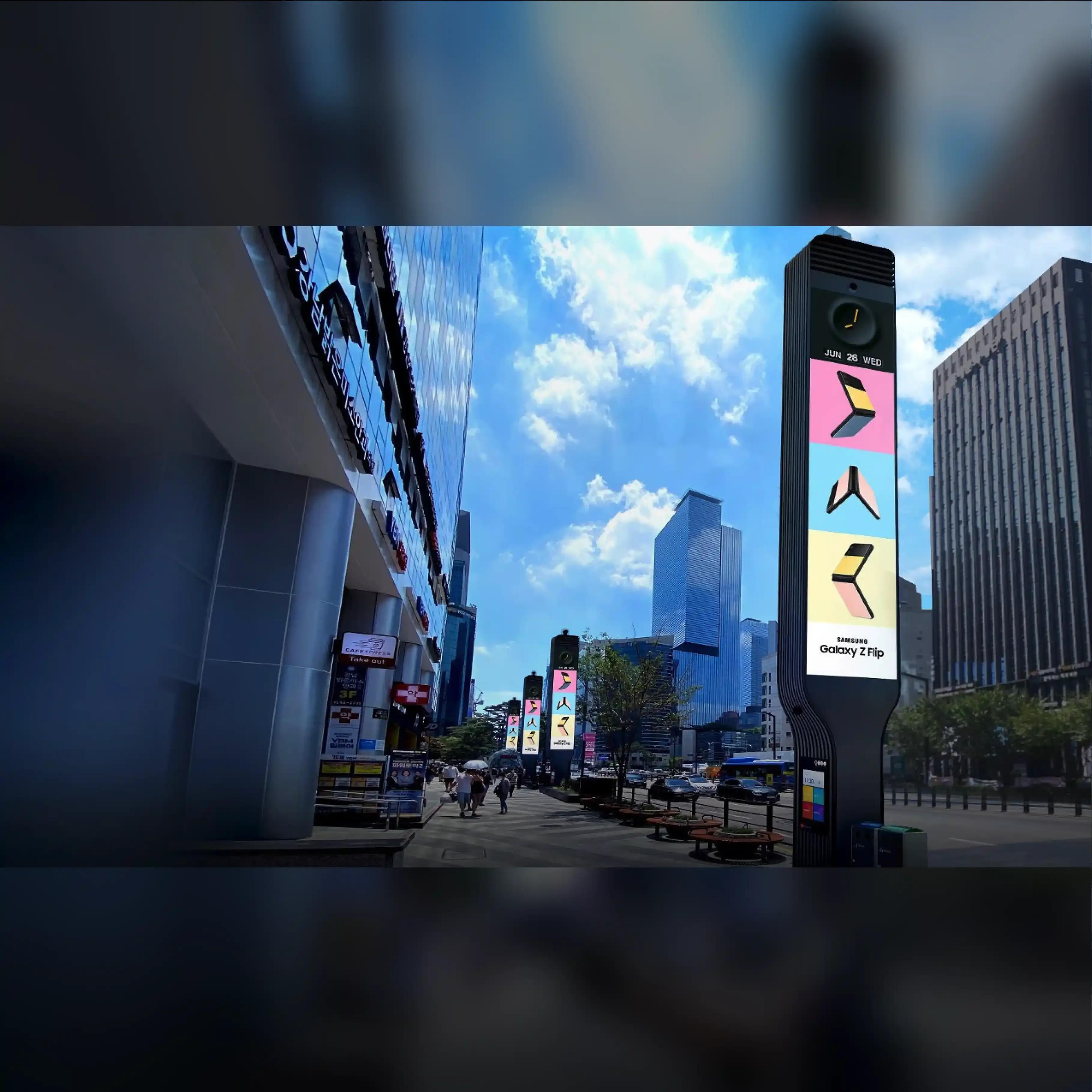 강남역 G-LIGHT 미디어폴 강남역 2호선 옥외광고 사진